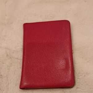 AMI Exclusive Accessories Red Pebbled Leather Photo Book Case Mini